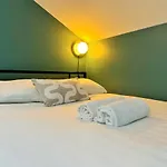 Yarra - Check In H24 - Wifi ليون